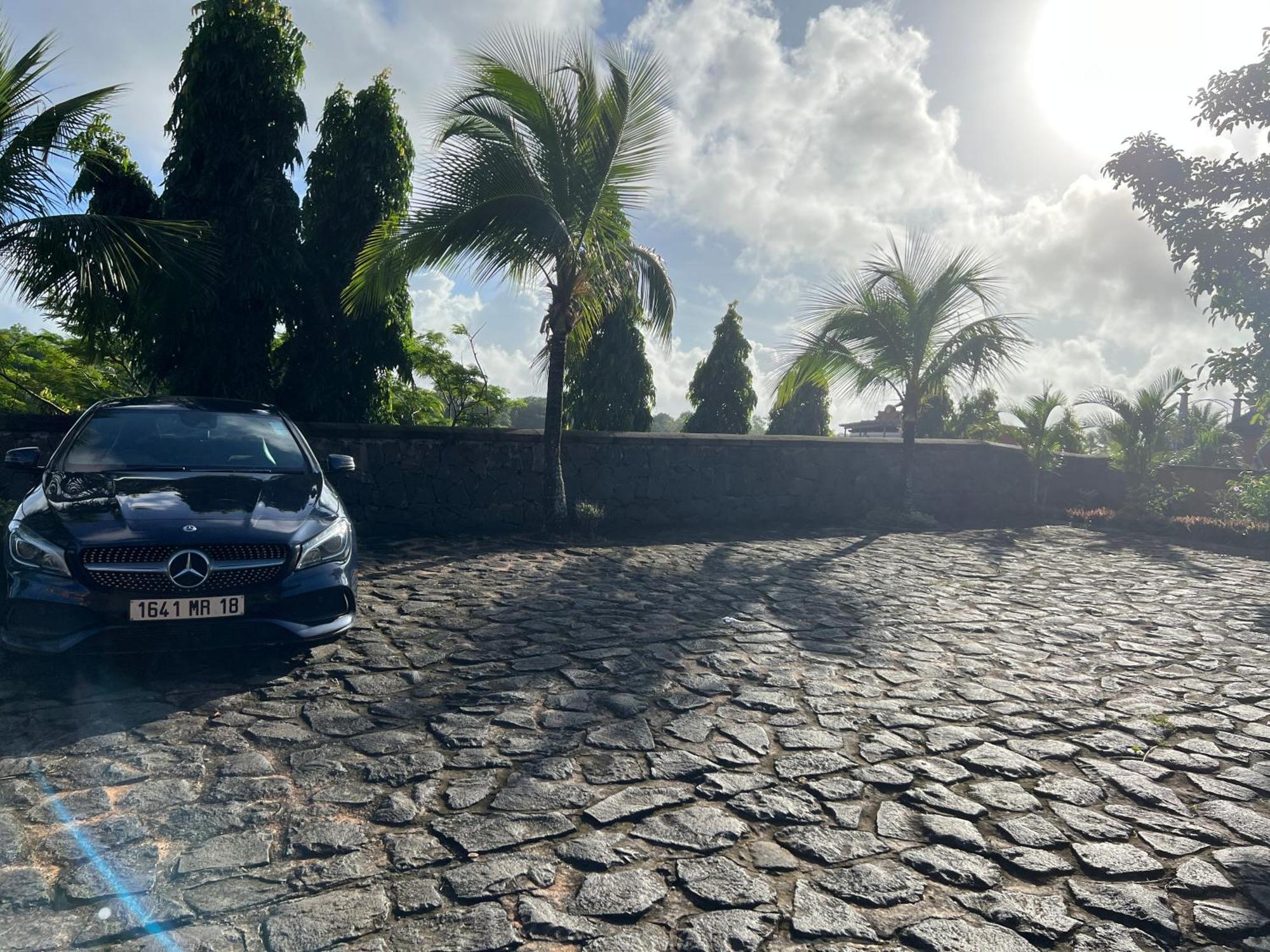 Villa In Port Chambly ,Mauritius Terre Rouge  Eksteriør billede